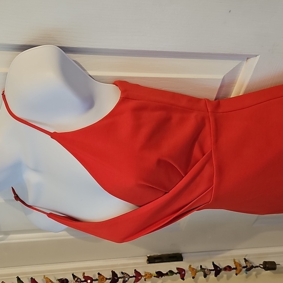 Lulu's dress XS orange-red, fully lined, adjustable straps, zipper in back - Picture 6 of 15